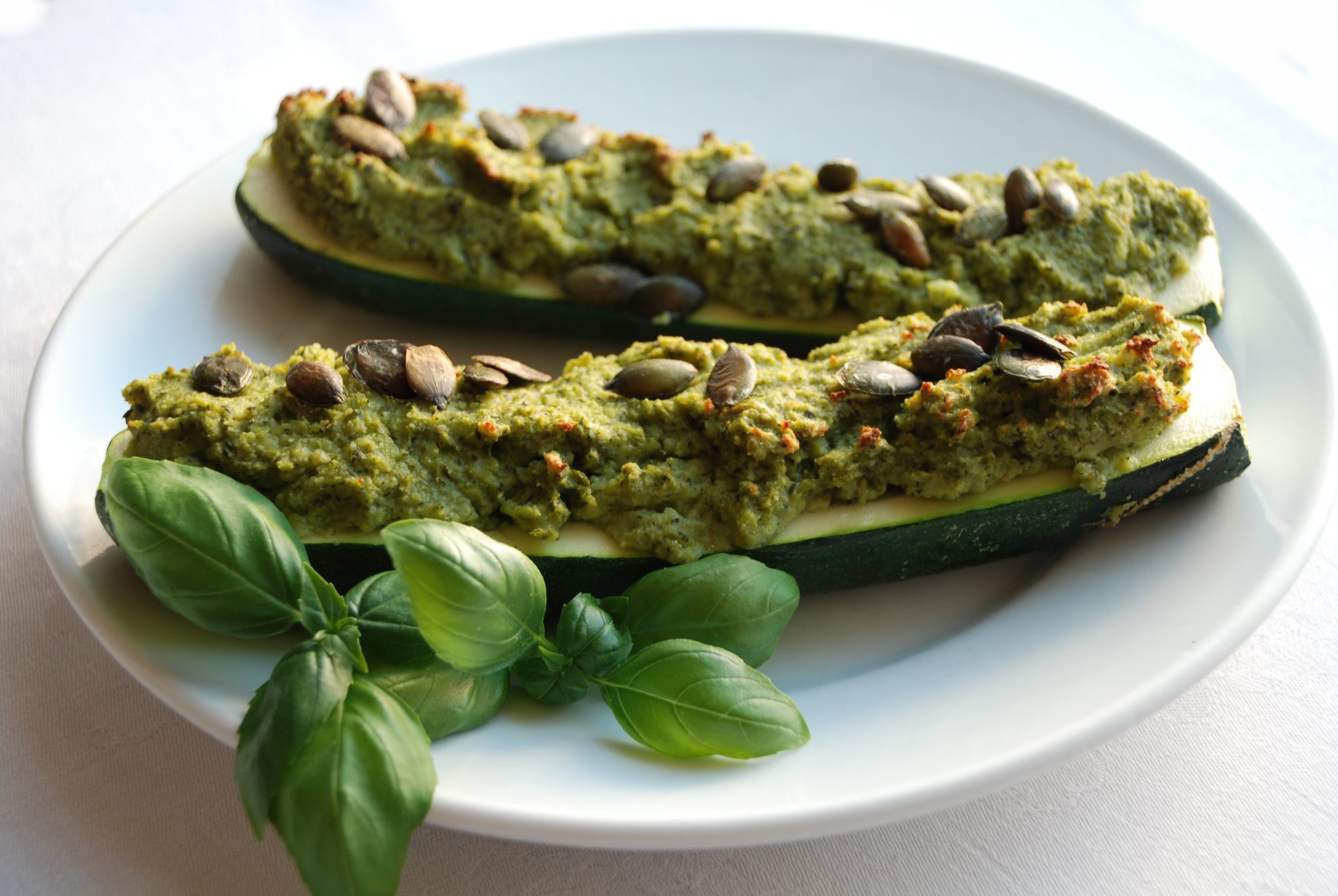 Basilikum-Zucchini – Werktagsveganer Basilikum-Zucchini – Werktagsveganer